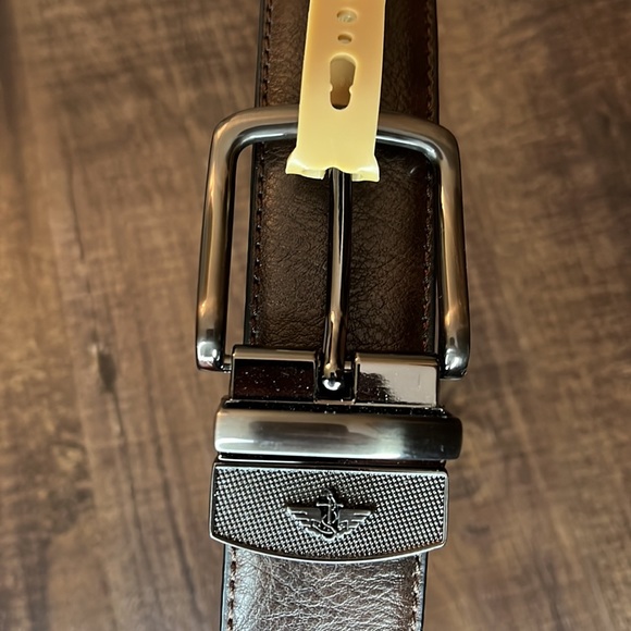 Dockers reversible leather belt NWT - Picture 2 of 5